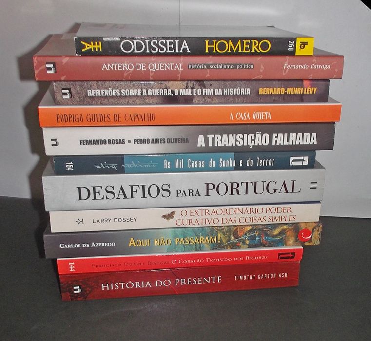 Varios Livros . cerca de 50 Livros