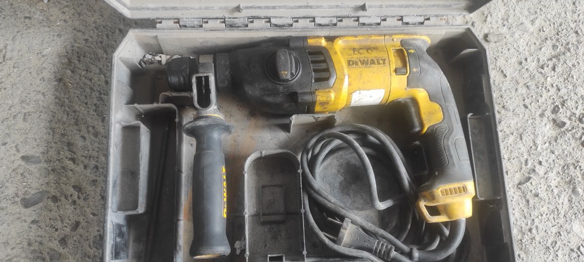 Перфоратор DeWalt 25133k