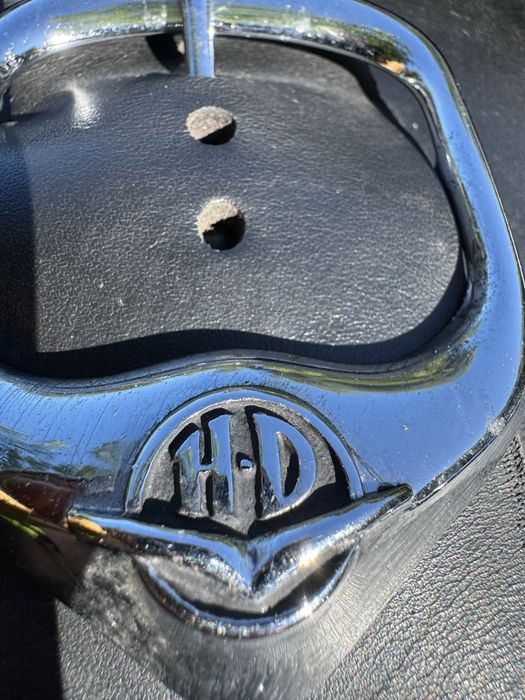 Продам шкіряний кофр на мотоцикл Harley Devidson