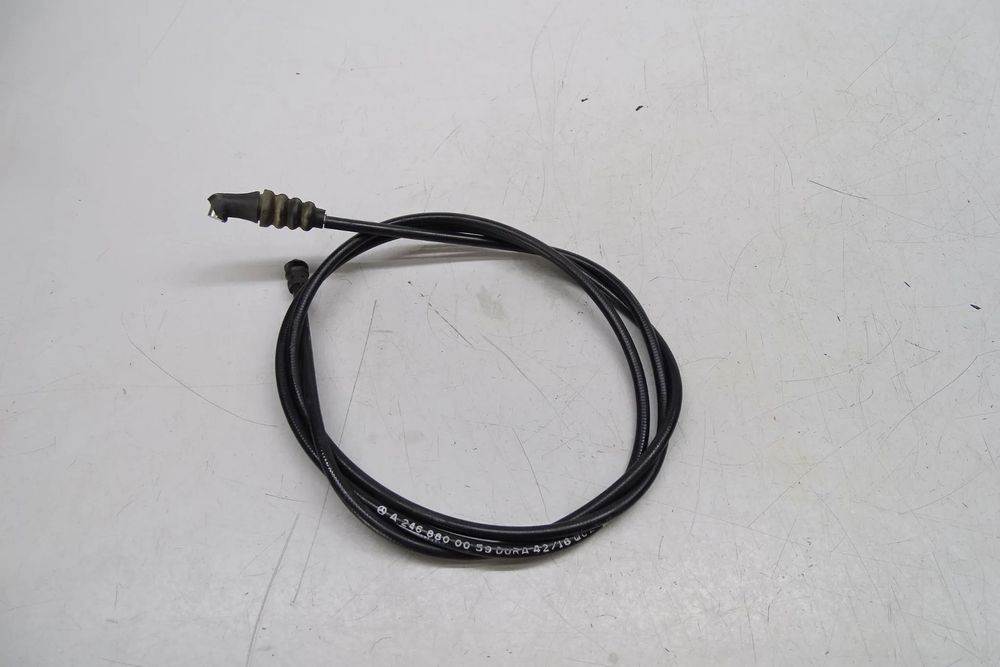 Mercedes CLA W117 Linka maski 2468800059