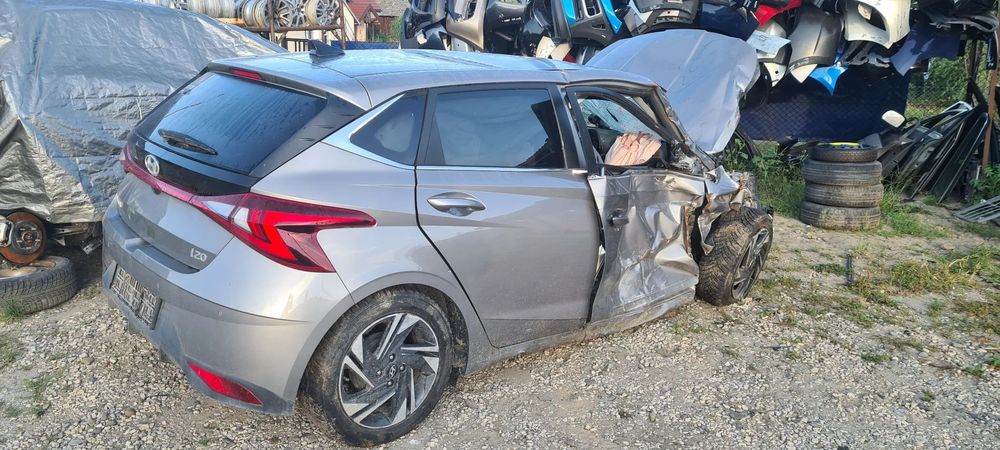 Hyundai I20 21- silnik 1,2 g4lf maska drzwi klapa bagażnika  lak. r3w