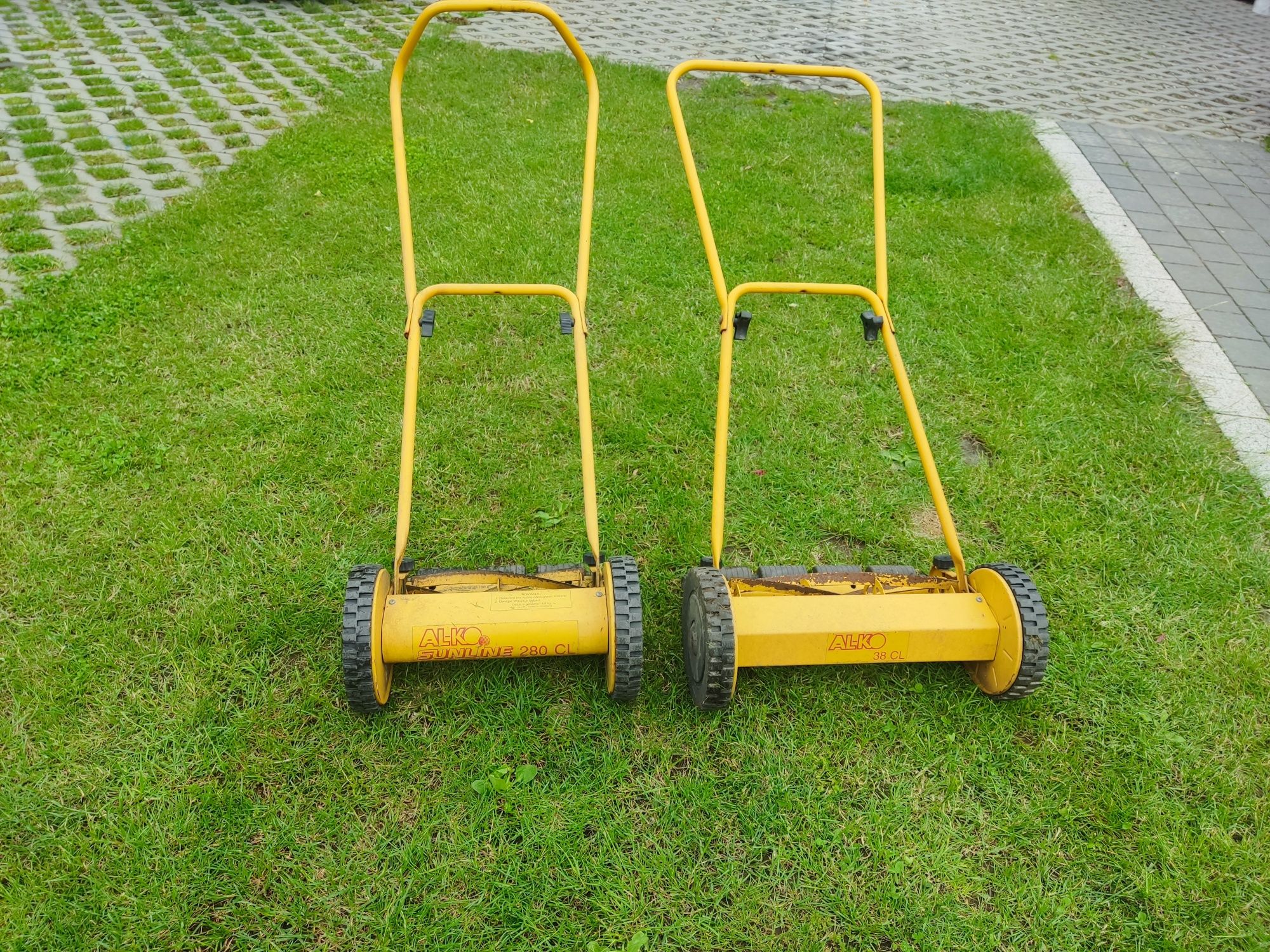 Kosiarka ręczna do trawy ALKO