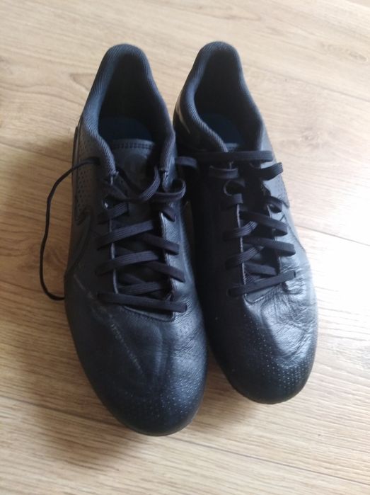 Buty, korki piłkarskie Nike Tiempo, 40,5