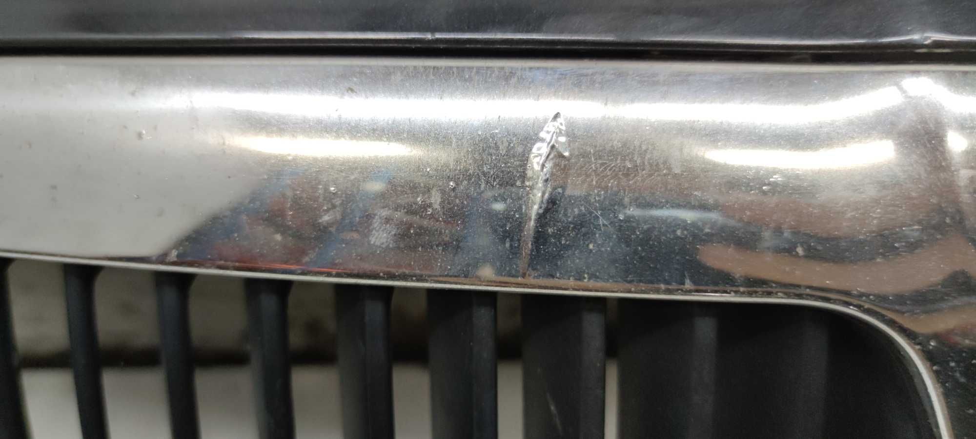 Skoda Superb I Grill Atrapa Chłodnicy Lakier 9910