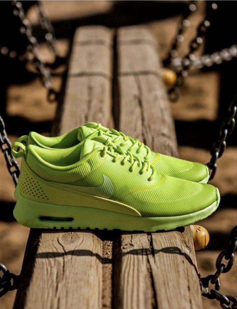 Жіночі кросівки Nike WMNS Air Max Thea lime