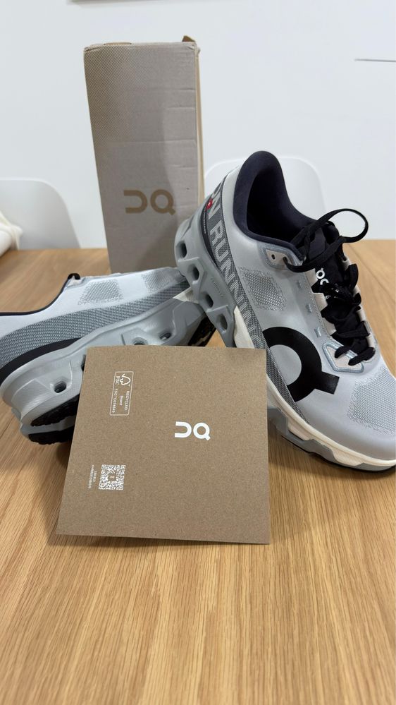 Sapatilhas On Running Hyper 43