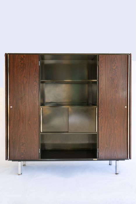 Secretária e arquivo Daciano da Costa folheado a Pau Santo, Longra