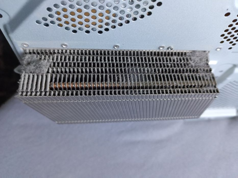 Profesjonalne czyszczenie i serwis konsoli PlayStation  i Xbox