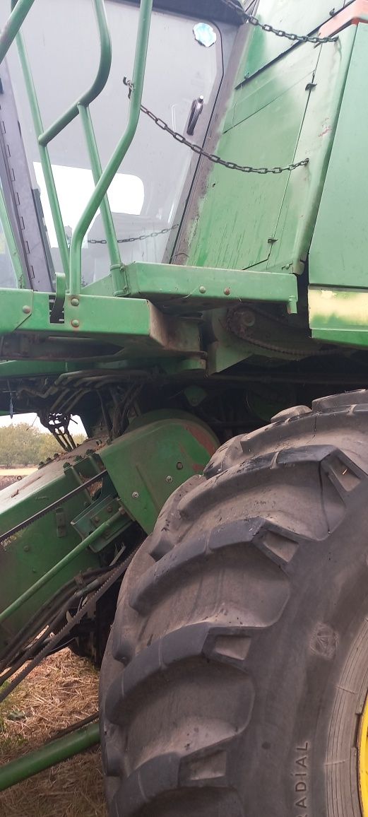 Комбайн John Deer9500
