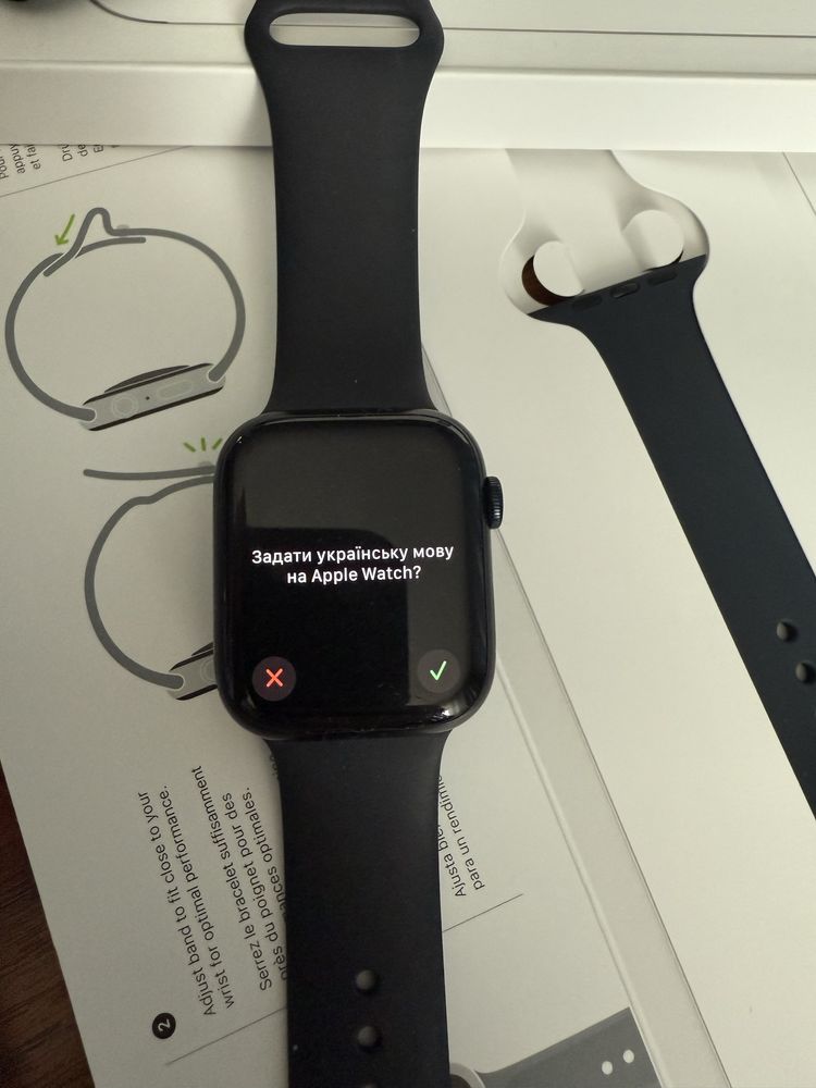 Продам Apple watch series 8