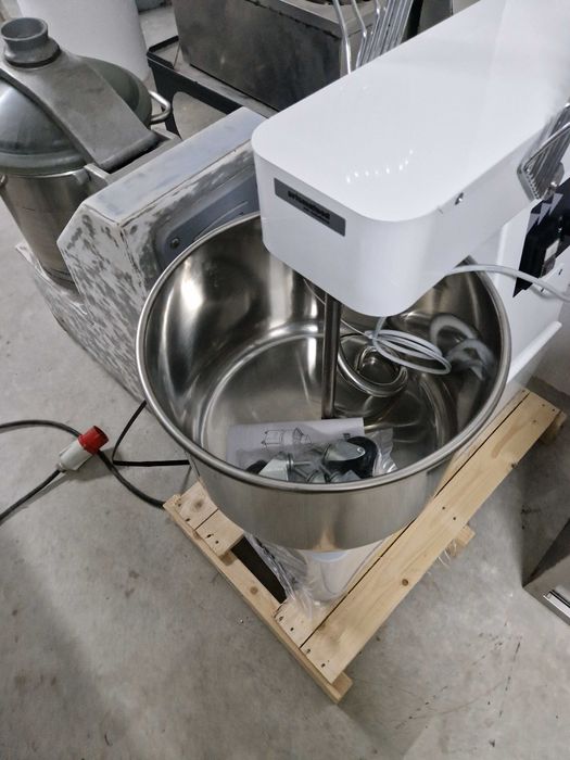 Amassadeira Espiral Prismafood (NOVA) 24 KG Massa - Monofásico