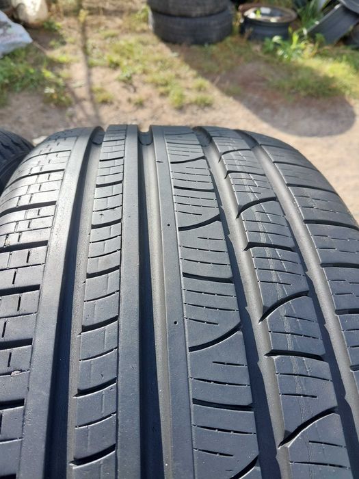 Opony caloroczne 245.45.20 Pirelli 7-8mm 2020 rok