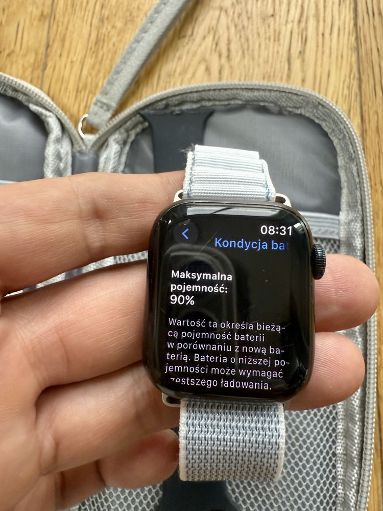 Apple Watch Series 8 41 mm porysowany niska cena