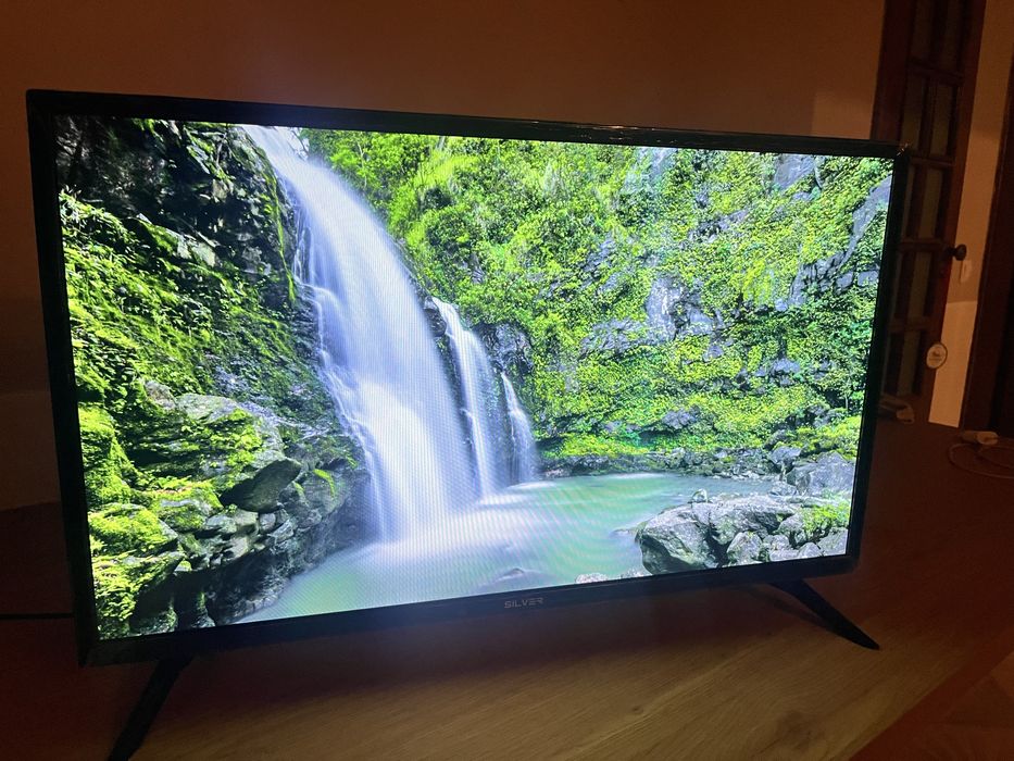 Televisao 32’’ Silver