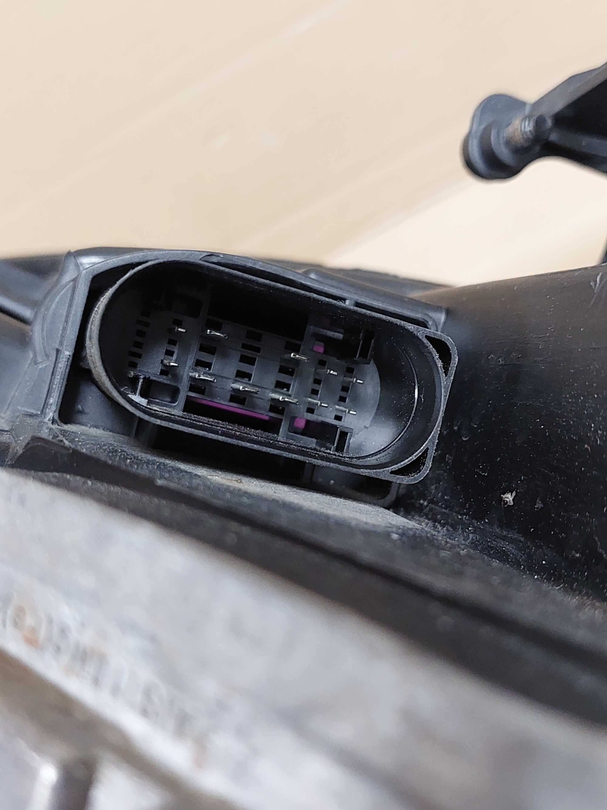 Audi A4 B8 08-12r lampa przód Bi Xenon prawa + lewa EU KPL BDB