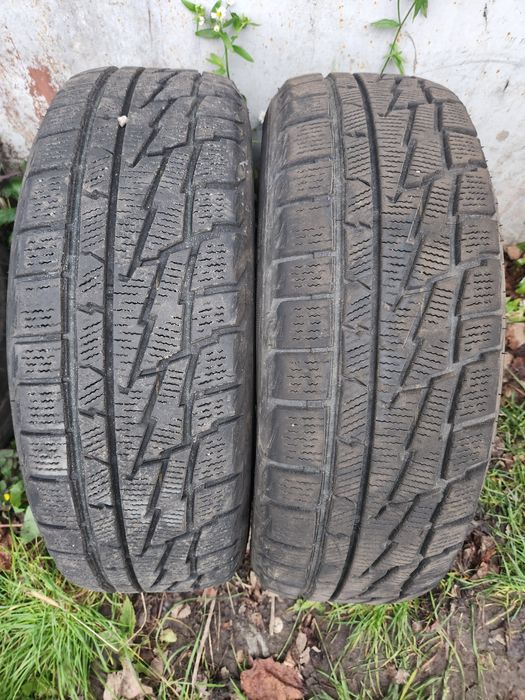 Зимові шини 205/60 R16