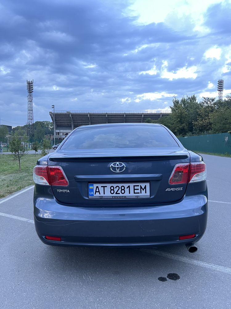 Toyota Avensis T27  2.0 дизель (d4d) 2010рік