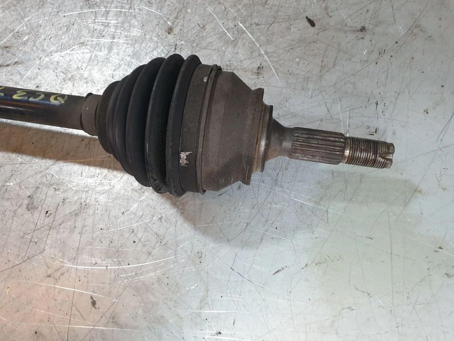 Transmissão frente esquerda CITROËN C3 III (SX)