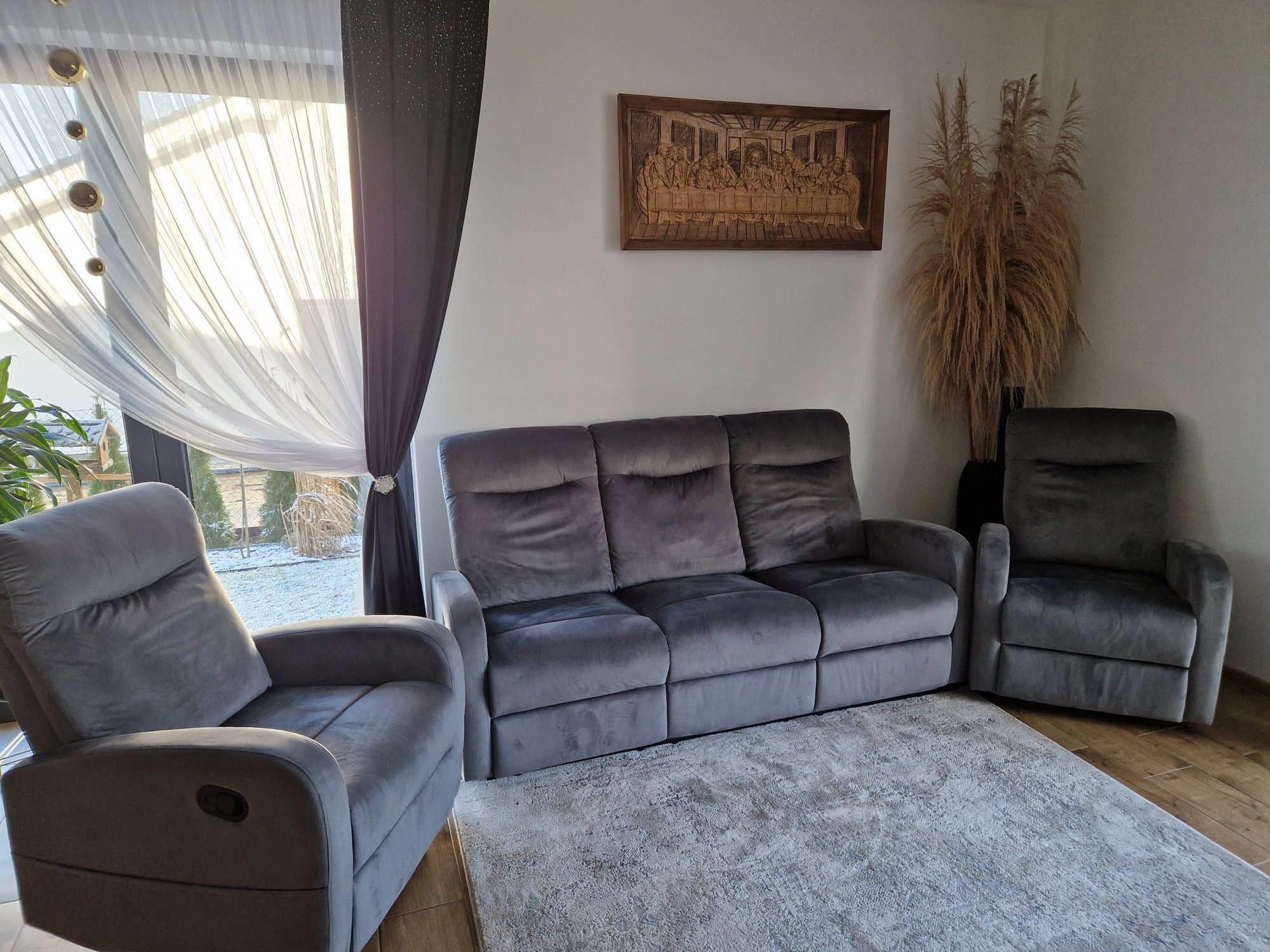 Sofa I dwa fotele z funkcją relaks