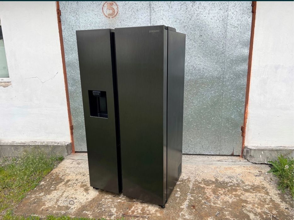 Продам Холодильник Side-by-Side Samsung RS6GN8321B1.Доставлю.2023 рік
