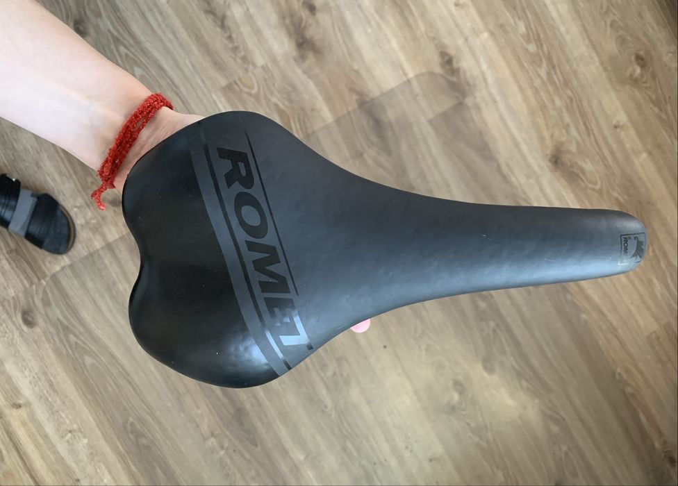 Універсальне сидіння для велосипеда Romet