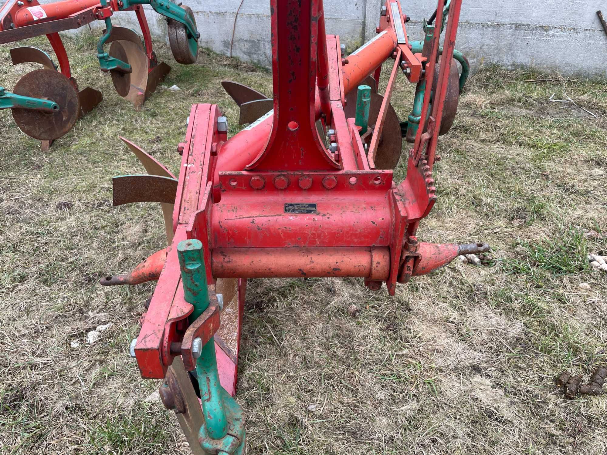 Плуг 3-корпусний Kverneland MZ 14 3-35  квернеланд