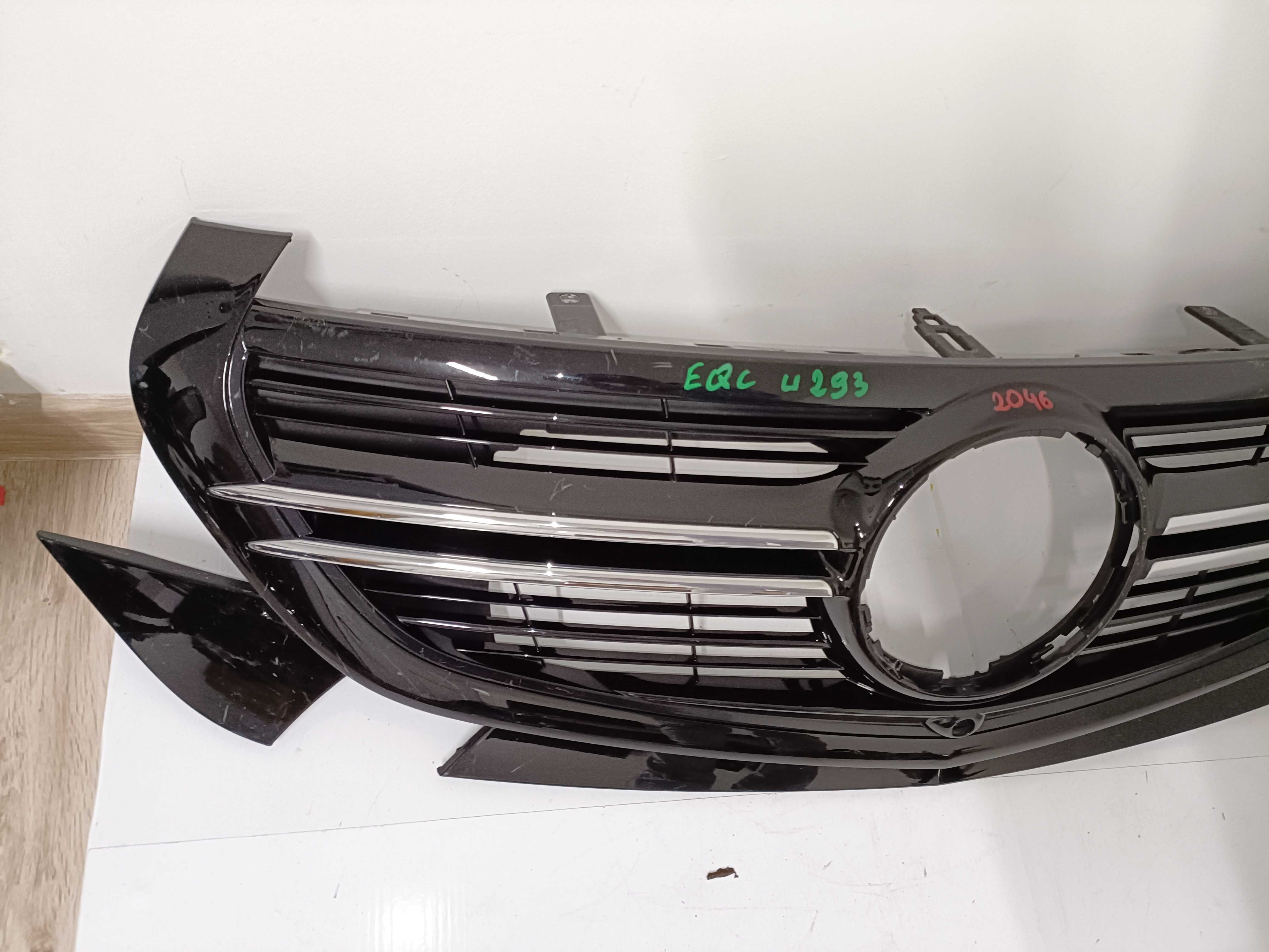 Mercedes EQC W293 Atrapa grill zderzaka