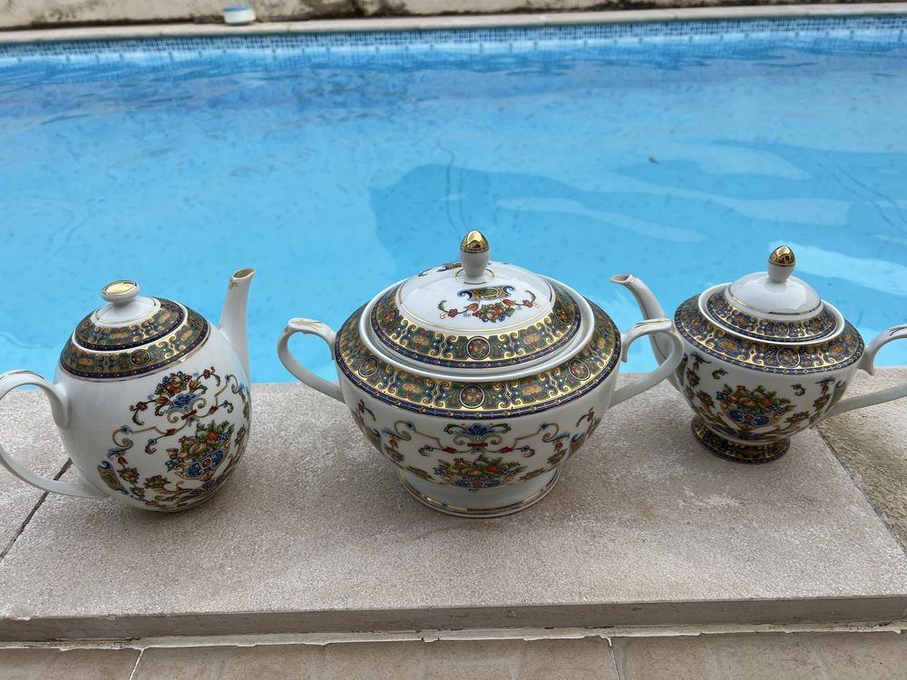 Conjunto de 3 loicas novas