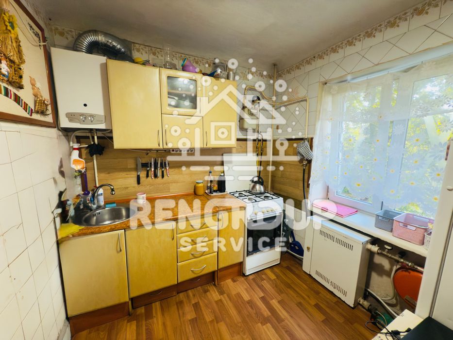 Продаж! Центр! 2-кімнатна квартира! Індивідуальне опалення!