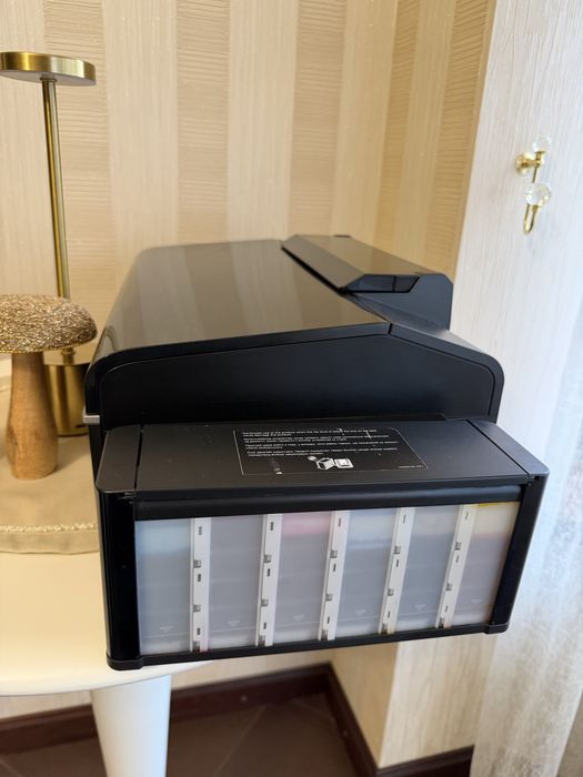 Принтер для кольорового друку Epson L805