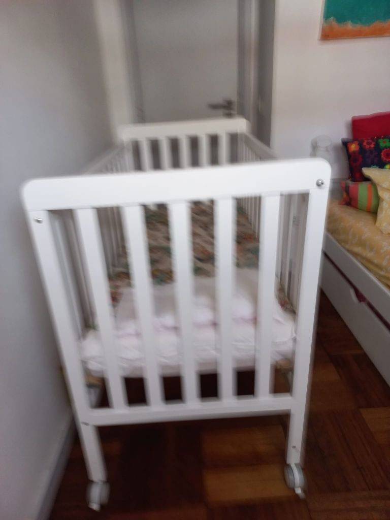 Cama Bebé Conforto Madeira