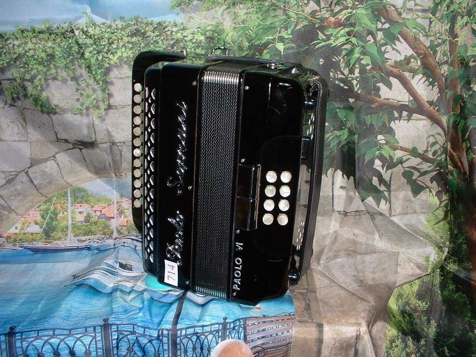 Concertina a venda n.714