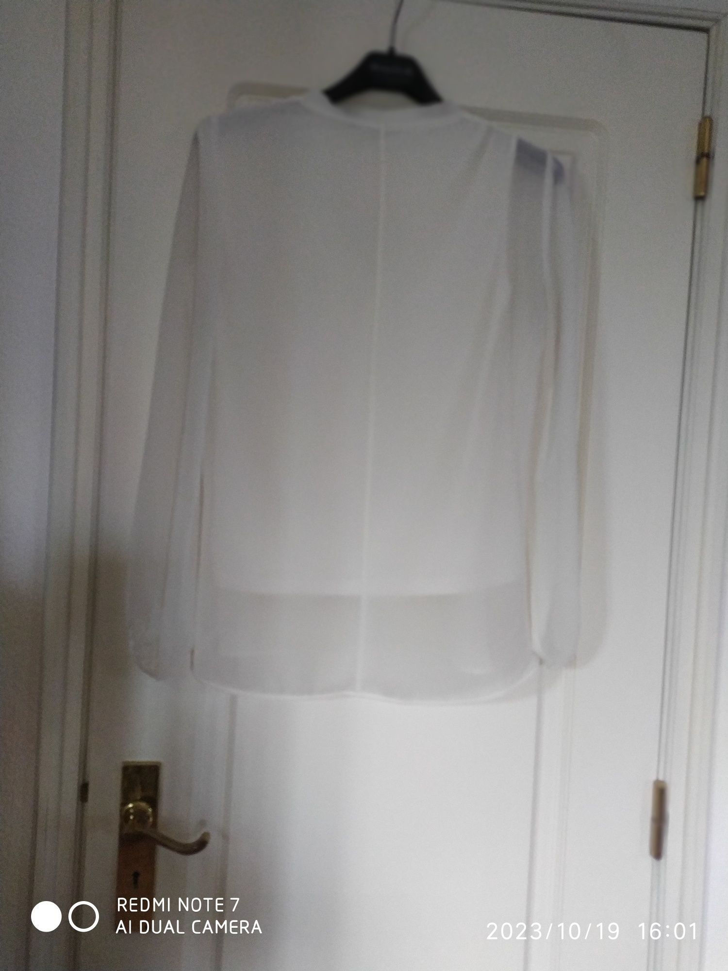 Túnica Zara tamanho S com manga transparente
