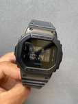 Casio G-SHOCK Czarny Kwadrat – Klasyczny Design i Wytrzymałość