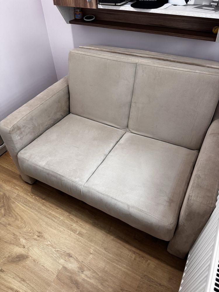 Sprzedam Kanapa / sofa bezową