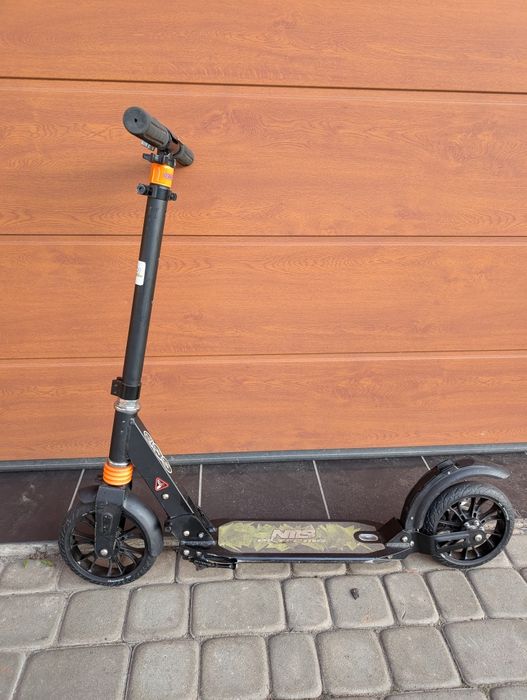 Hulajnoga nieelektryczna koła 20 cm twarde szosowe