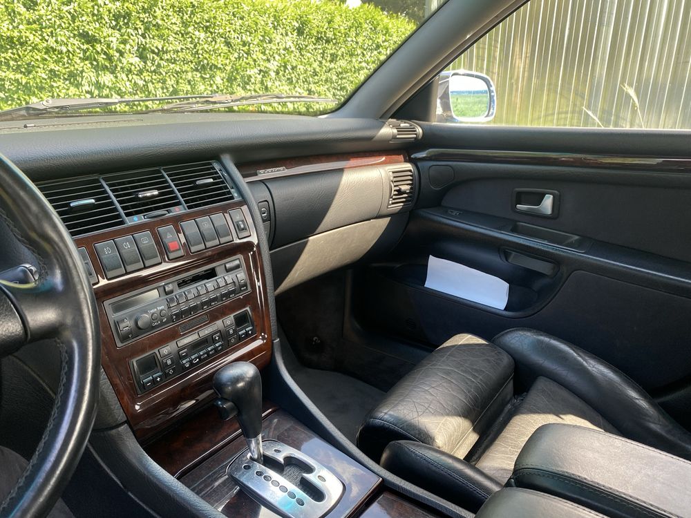 Audi A8 D2 2.8 V6 Quattro