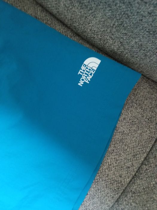 Krótkie spodenki the north face r. 30