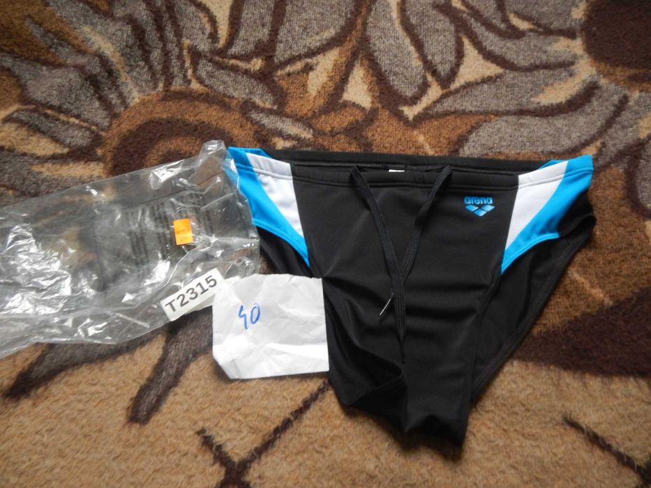 Wyprzedaż-> Kąpielówki sli..py rozm 40 Arena ostatnie!