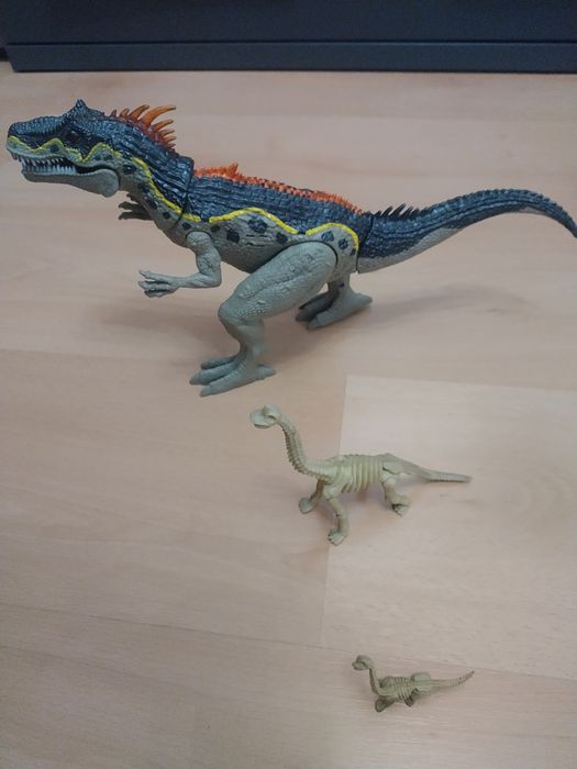 Dinossauro brinquedo