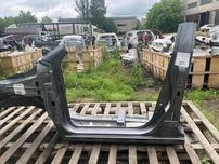 Стойка кузовная центральная левая NISSAN ROGUE Sport 17- G60316MAMA