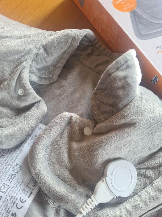 MEDISANA HP 622 Koc grzejący rozgrzewający na ramiona i kark HP622