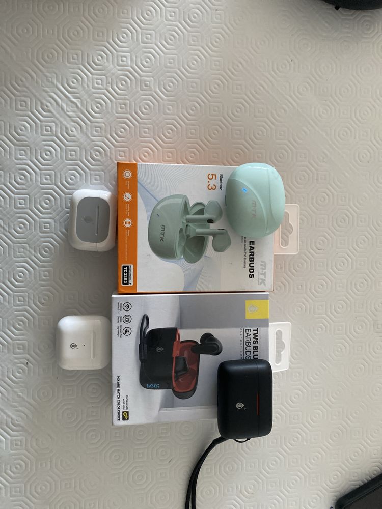 Fones de boa qualidade