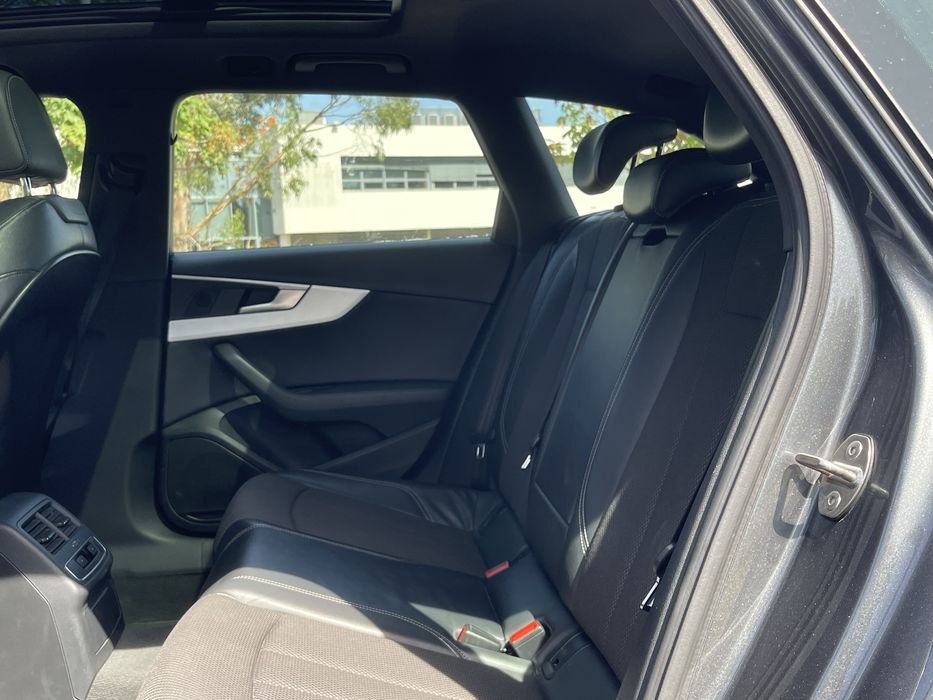 Audi A4 S-Line S-tronic teto panoramico