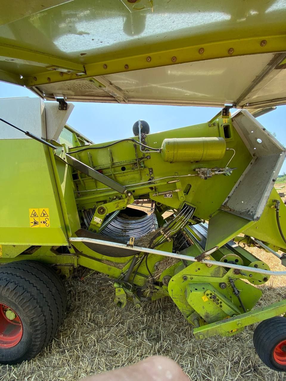 Прес підбирач Claas Quadrant 2200RC