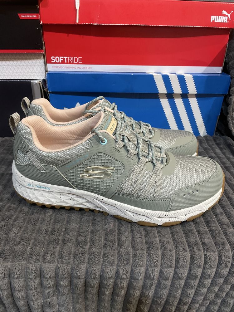 Оригінальні кросівки  Skechers Escape  41(27см) нові