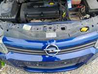 Opel Astra H Grill Atrapa Przód Kolor Z21B