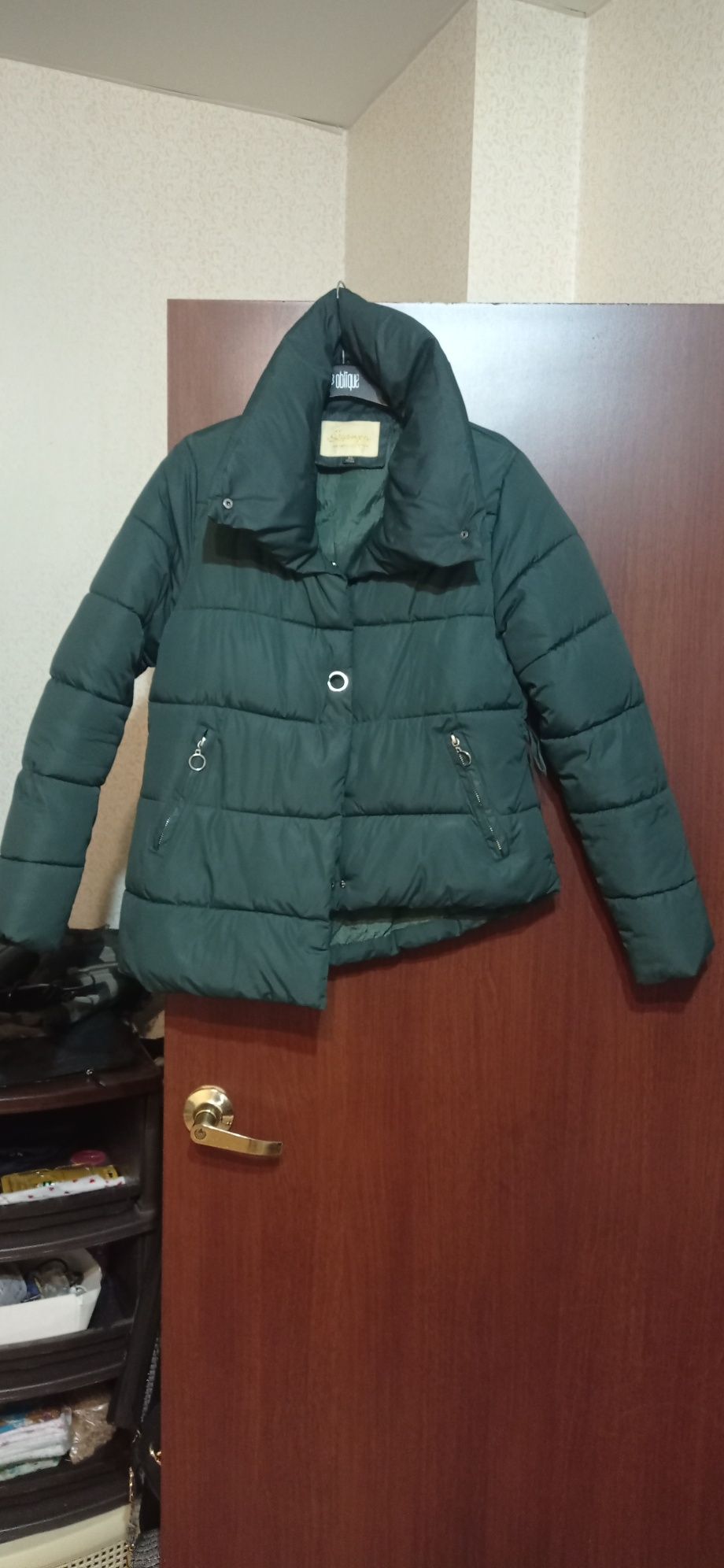 Продам пальто, куртку и шубку