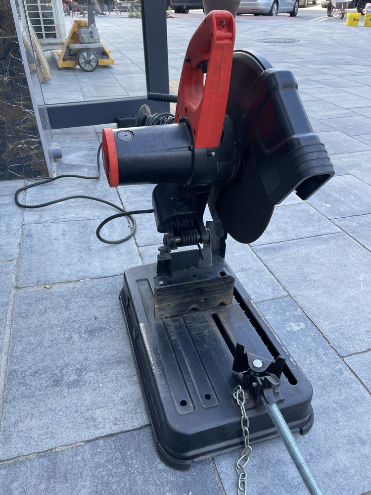 Пила торцювальна по металу YATO 2450 BT