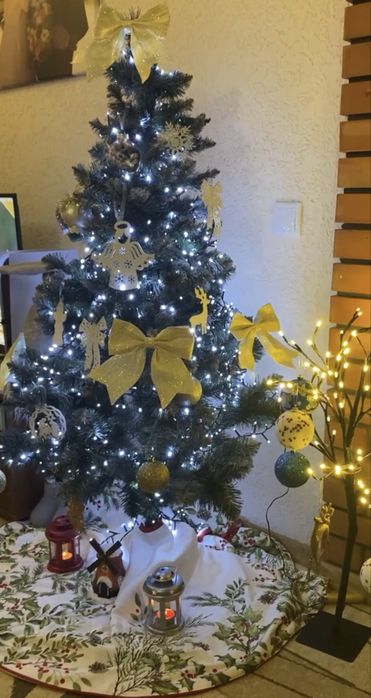 Продам новорічну ялинку в гарному стані, 150 см, самовивіз, доставка!